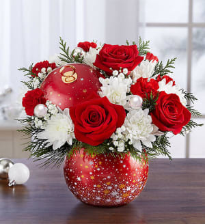 Shimmering Stars Ornament™ Flower Bouquet