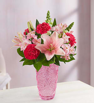 Mother's Embrace™- ONLY AVAILABLE IN CLEAR GLASS VASE Flower Bouquet