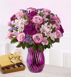 Valentine Splendor Flower Bouquet