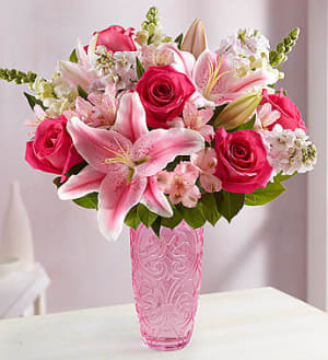 Mother's Embrace™- ONLY AVAILABLE IN CLEAR GLASS VASE Flower Bouquet