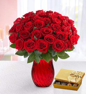 Three Dozen Romantic Red Roses Flower Bouquet