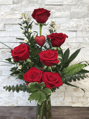 Valentine Half Dozen Flower Bouquet