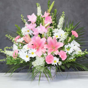 PINK AND WHITE BASKET Flower Arrangement PINK AND WHITE BASKET Flower Bouquet