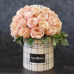 PEACH ROSES IN ANY COLOR  BOX