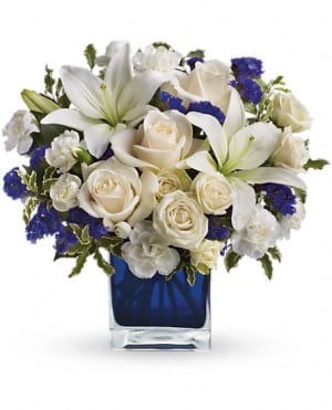 Teleflora's Sapphire Skies Bouquet Flower Bouquet