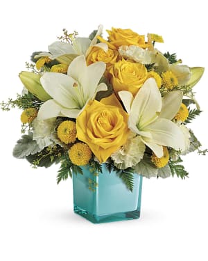 Teleflora's Golden Laughter Bouquet Flower Bouquet