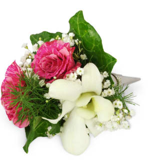 Fit for Royalty Rose Wrist Corsage
 Flower Bouquet