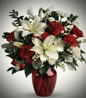  A Vison of Red Flower Bouquet