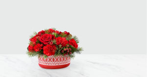 The FTD Cozy Comfort Bouquet Premium Flower Arrangement The FTD Cozy Comfort Bouquet Premium Flower Bouquet