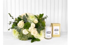 Fresh Mix Bouquet & Let's Toast Homesick Candle Flower Bouquet