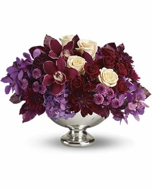 Teleflora's Lush and Lovely Flower Bouquet