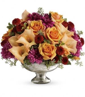 Elegant Traditions Centerpiece Flower Bouquet