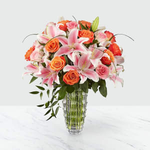 Sweetly Stunning Luxury Bouquet - Vase Included Flower Bouquet