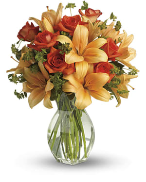 Fiery Lily and Rose Flower Bouquet