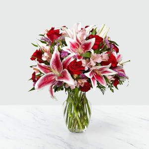 High Style Bouquet- Vase Included Flower Bouquet