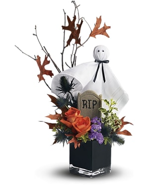 Teleflora's Ghostly Gardens Flower Bouquet