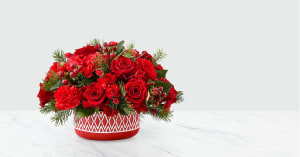 The FTD Cozy Comfort Bouquet Premium Flower Arrangement The FTD Cozy Comfort Bouquet Premium Flower Bouquet