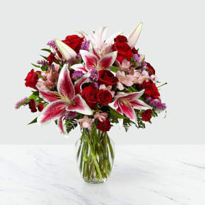 High Style Bouquet- Vase Included Flower Bouquet