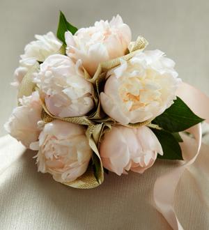 The FTD® Simple Sophistication™ Bouquet Flower Bouquet