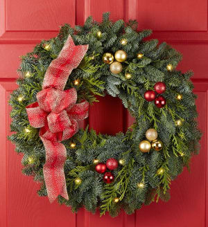 Festive Holiday Wreath Flower Bouquet