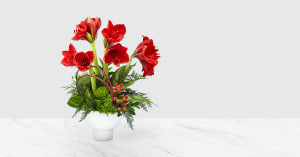 Striking Elegance™ Bouquet Flower Bouquet