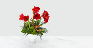 Striking Elegance™ Bouquet Flower Bouquet