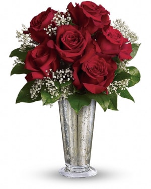 Teleflora's Kiss of the Rose Flower Bouquet