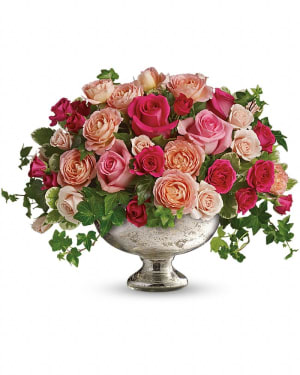 Queen's Court by Teleflora Flower Bouquet