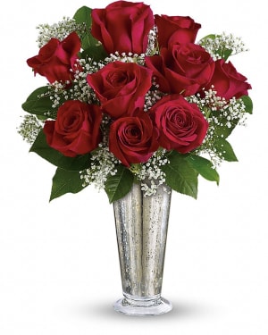 Teleflora's Kiss of the Rose Flower Bouquet