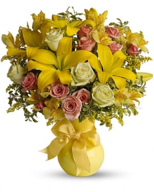 Teleflora's Sunny Smiles Flower Bouquet