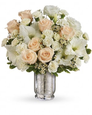 Teleflora's Recipe for Romance Flower Bouquet