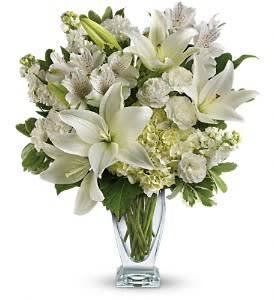 Teleflora's Purest Love Bouquet DX Flower Bouquet