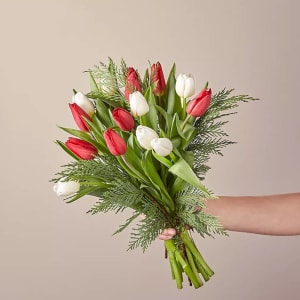 Original New Traditions Tulip Bouquet