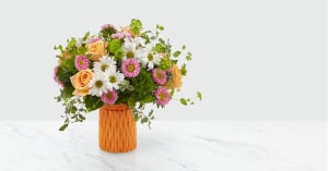 Soft & Pretty Bouquet Flower Arrangement Soft & Pretty Bouquet Flower Bouquet