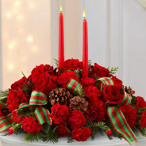 The FTD® Holiday Classics™ Centerpiece by Better Homes and Gardens® Flower Bouquet