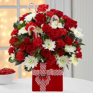 Holiday Cheer Bouquet Flower Bouquet