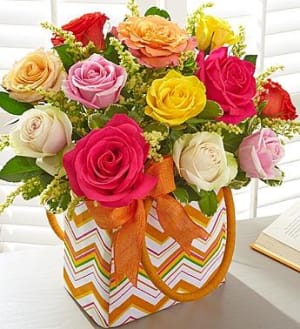 Blooming Roses Flower Arrangement Blooming Roses Flower Bouquet