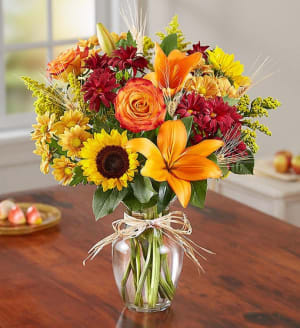 Fields of Fall in Glass VAse PROMO PRICE: Flower Bouquet