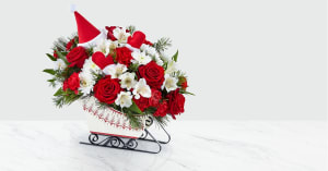 The FTD Dashing Through the Snow Bouquet Premium