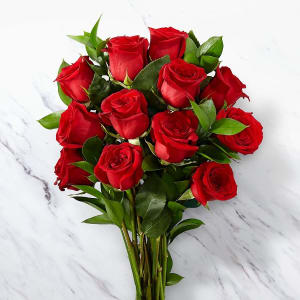 12 Red Roses with Glass Vase Flower Bouquet