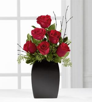 The FTD® Contemporary™ Rose Bouquet Flower Bouquet