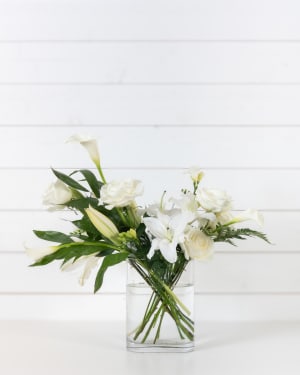  Natural Note	 Flower Bouquet