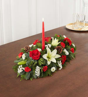 Traditional Christmas Centerpiece Flower Bouquet