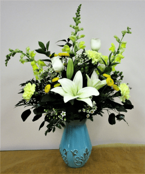 French Delight- Deluxe Pictured Flower Arrangement French Delight- Deluxe Pictured Flower Bouquet