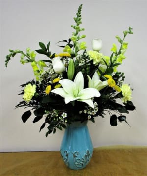 French Delight- Deluxe Pictured Flower Arrangement French Delight- Deluxe Pictured Flower Bouquet