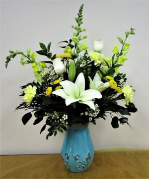 French Delight- Deluxe Pictured Flower Bouquet