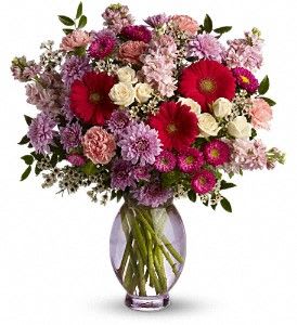 Perfectly Pleasing Pinks Flower Bouquet