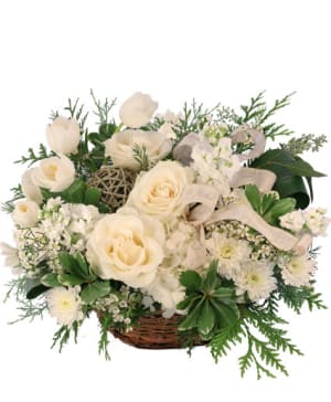 SNOWY SPECTACULAR BASKET Flower Bouquet