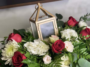 Its a Holiday Affair Flower Arrangement Its a Holiday Affair Flower Bouquet