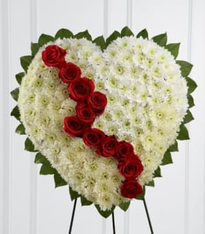 White Heart with Red Rose Break Flower Bouquet